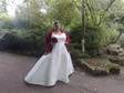 VERY NICE wedding dress size 28-30 ,  thats plus size, ....